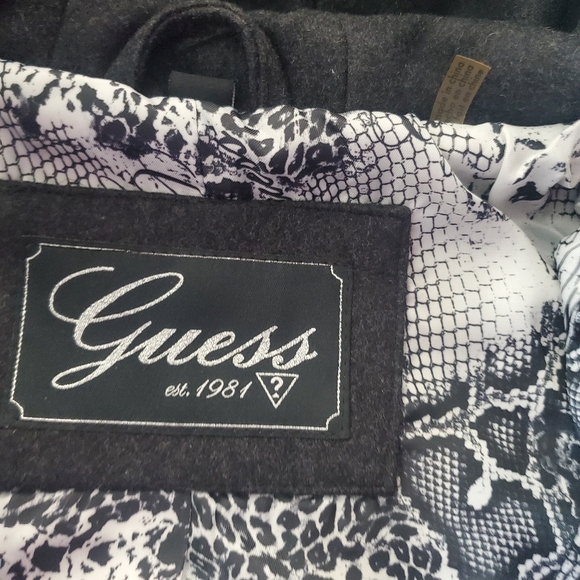 Coat - Picture 11 of 16